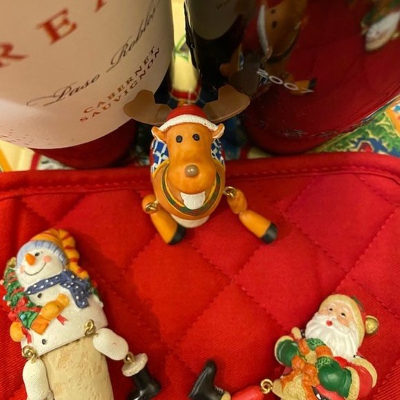 Holiday "Dangling Legs" Wine Stoppers - Picture 11 of 14